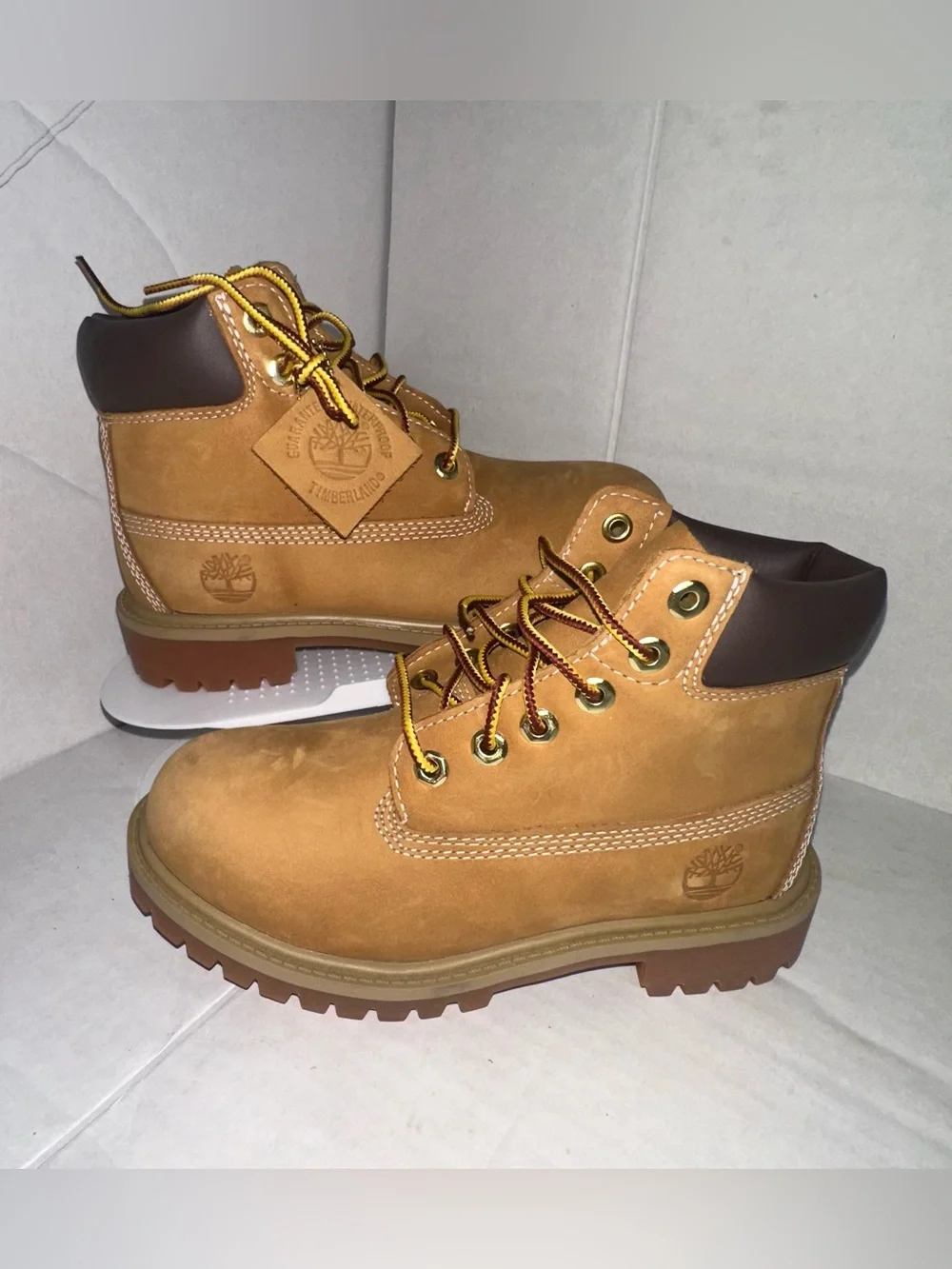 Timberland 12709 Youth 6-Inch Premium Waterproof Boots Wheat Nubuck Size 1